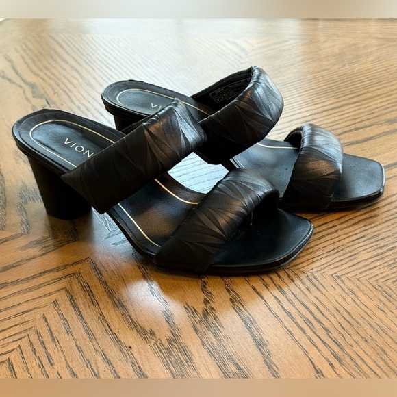 Women’s VIONIC Emaline black leather slide heeled sandals- Size 6 - Picture 2 of 9
